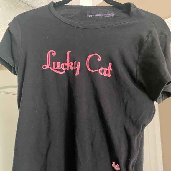 2/$20 Pink Panther Lucky Cat Vintage Cartoon 40th Anniversary Black Top Junior L - Picture 3 of 3